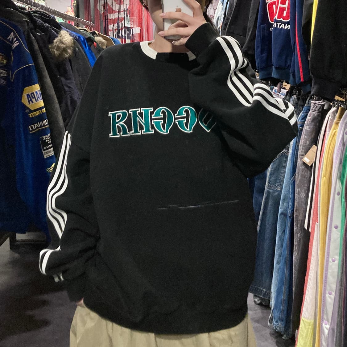 [IM] 아디다스 x 고샤 루브친스키 크루넥 블랙 상품이미지1