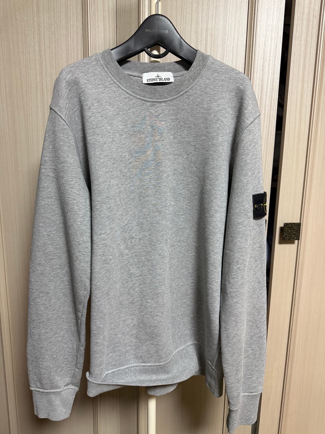 스톤아일랜드 그레이 맨투맨 신형 NFC  상품이미지1