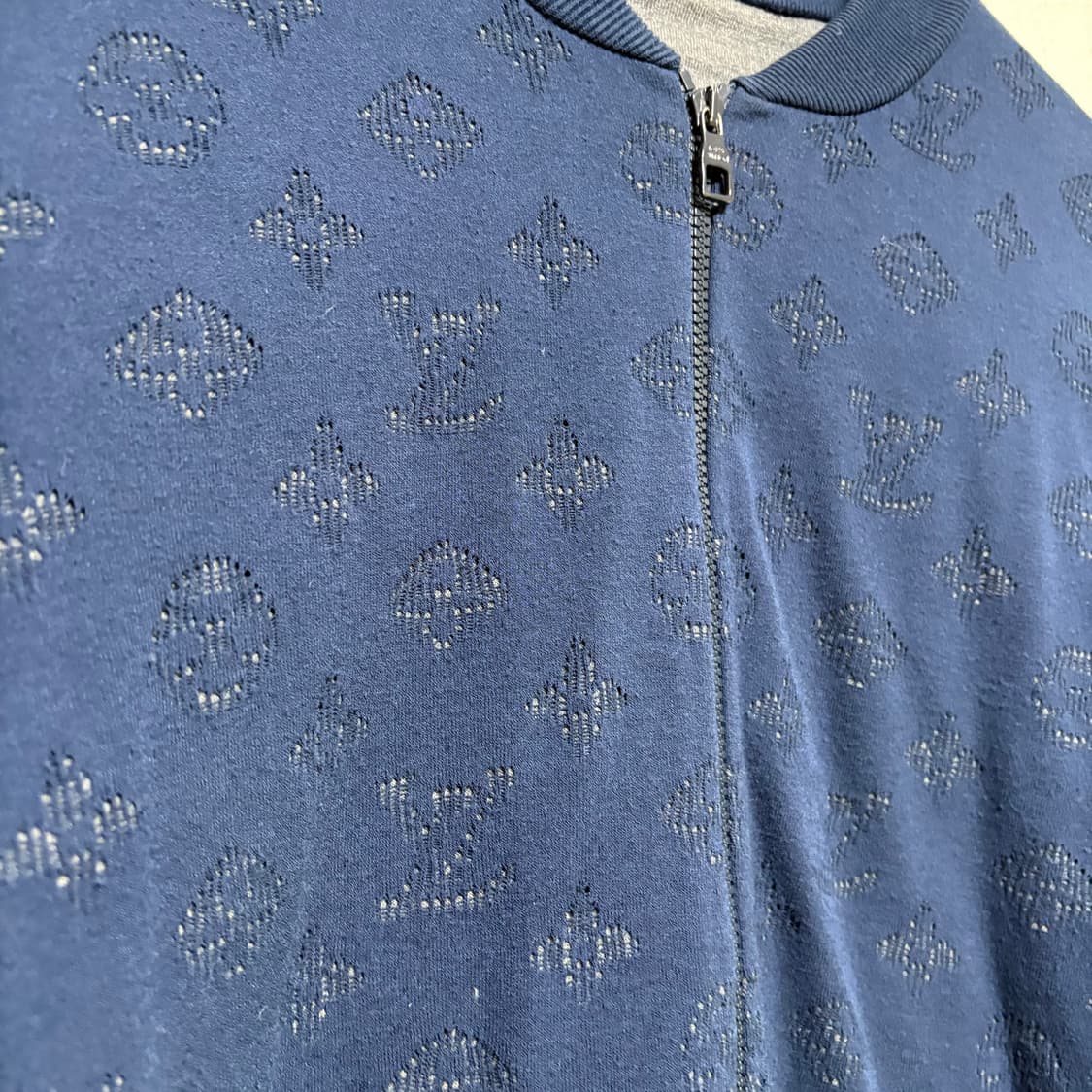 [L] 루이비통 모노그램 드롭 니트 집업 상품이미지2