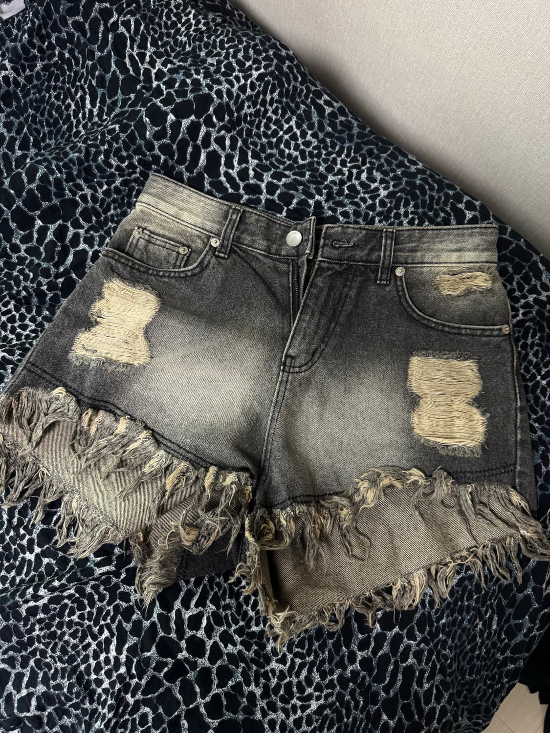 보헴서 쇼츠 상품이미지1