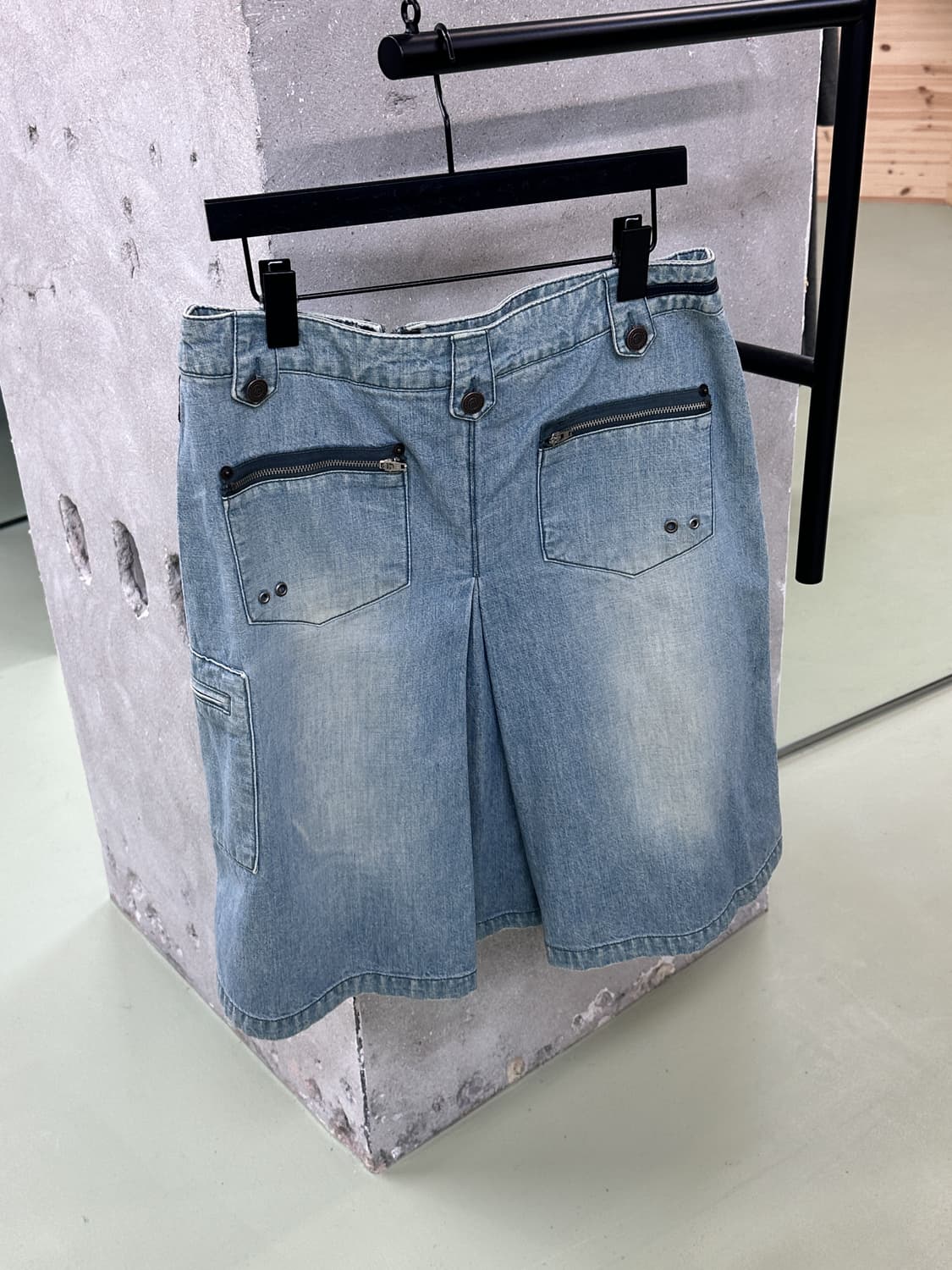 light denim side zip midi skirt 상품이미지2