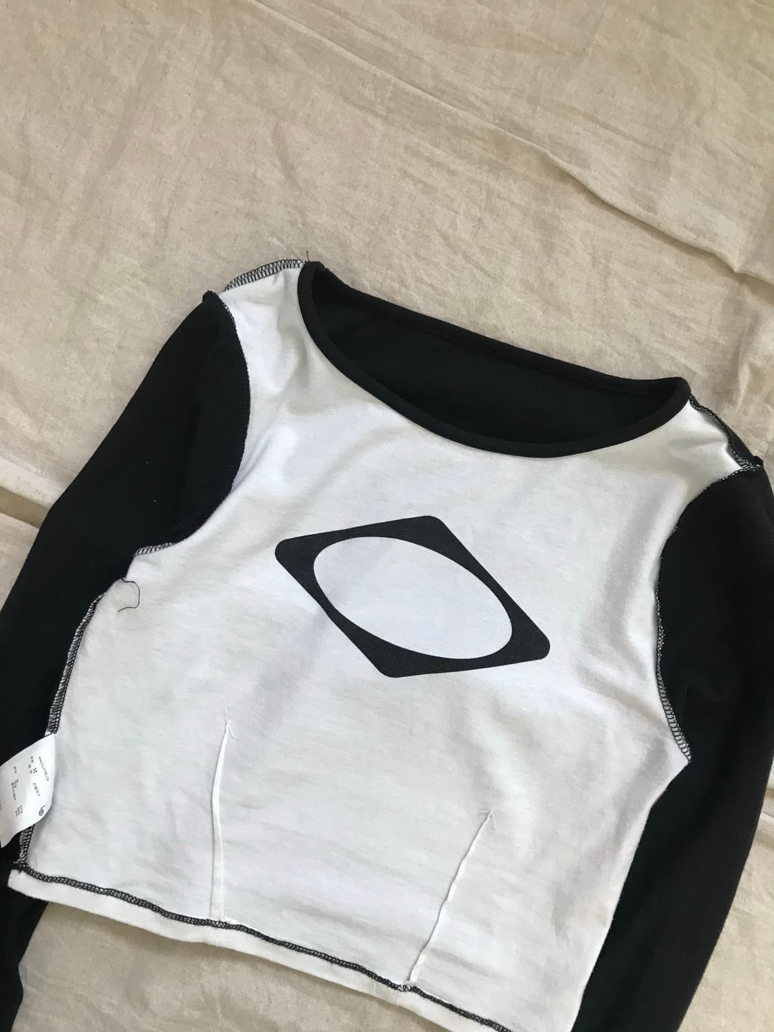 미스치프 중앙 로고 크롭 롱슬리브티 상품이미지8