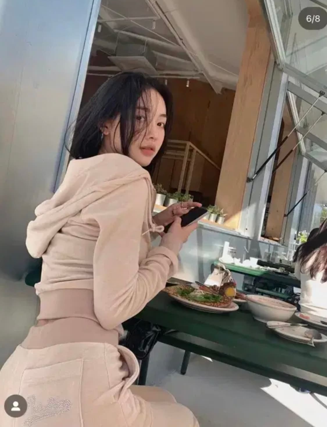 페일제이드 벨벳트레이닝셋업 베이지 팝니다 상품이미지1