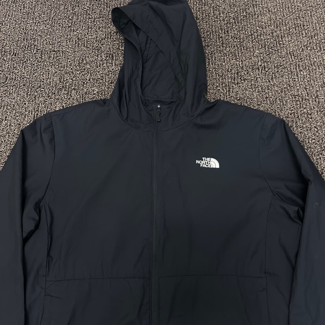 노스페이스 경량 바람막이 자켓 블랙 105(XL) 상품이미지2