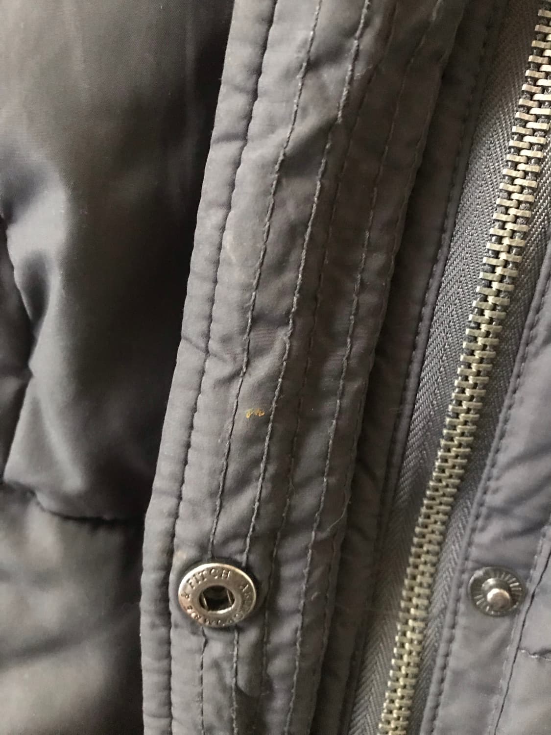 아베크롬비 그레이 울프죠 패딩조끼 상품이미지8