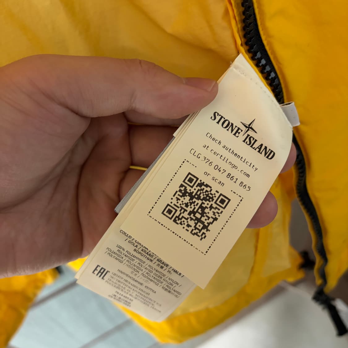 새상품(L)스톤아일랜드 와펜 나슬란 라이트 자켓 옐로우 상품이미지4