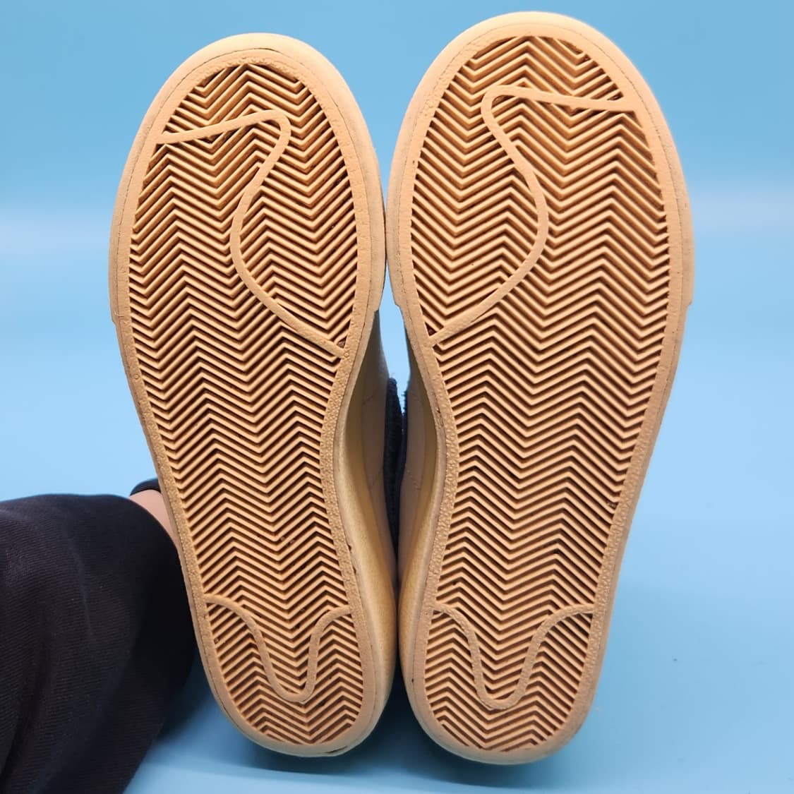 나이키 블레이저 로우 플랫폼 여성운동화240  상품이미지3