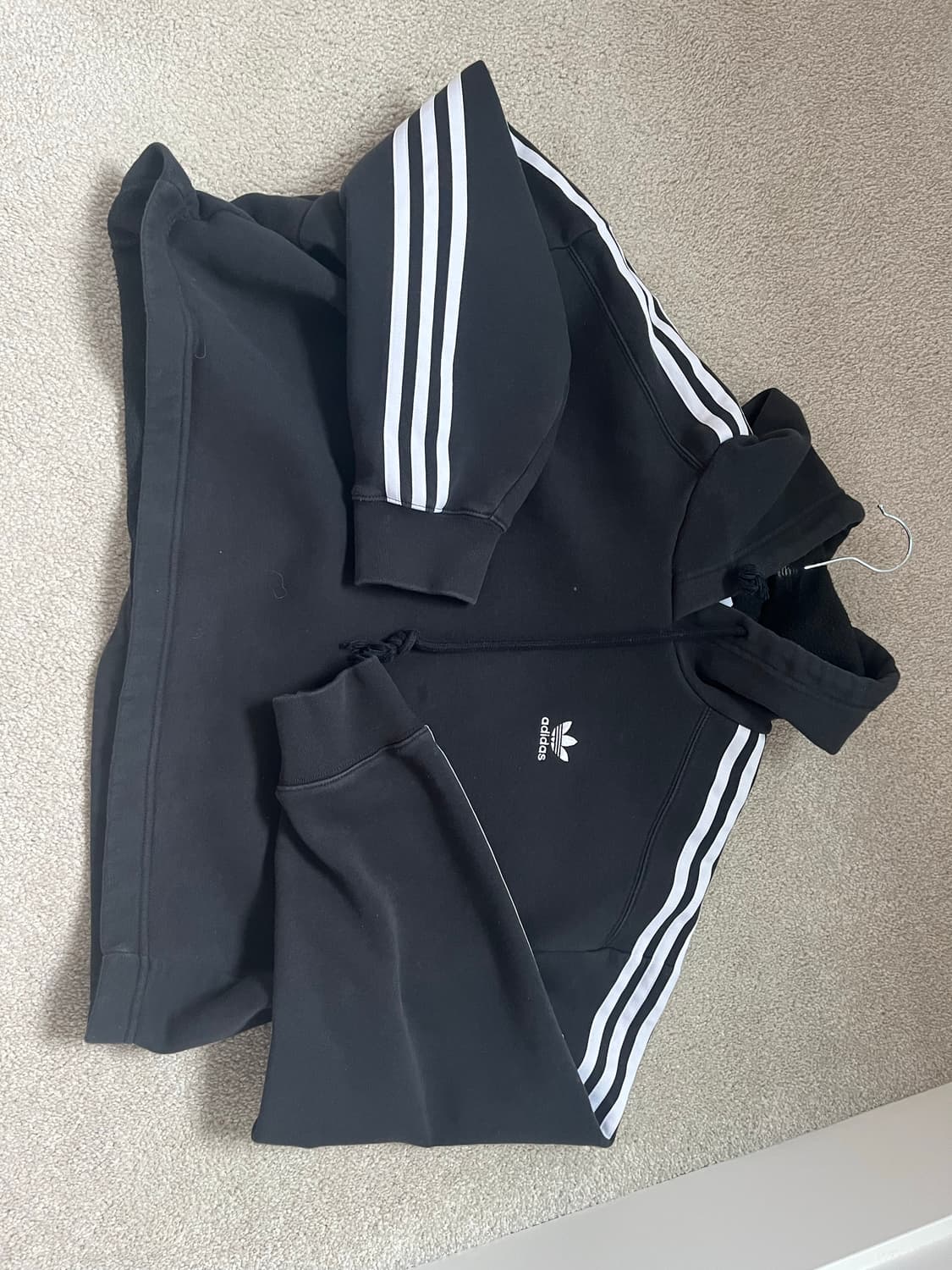 아디다스 기모 후디 크롭티셔츠 m 사이즈 상품이미지1