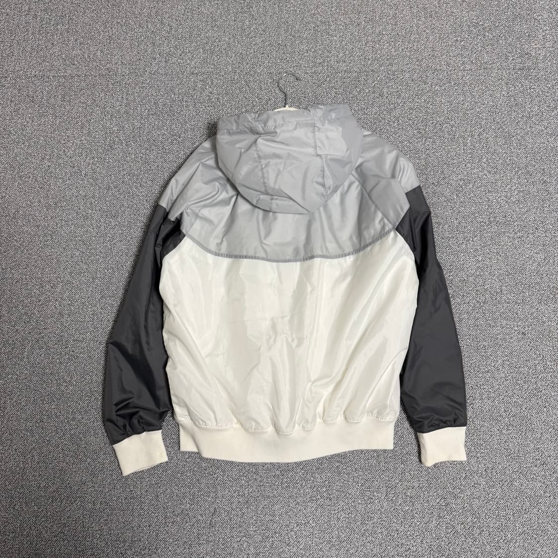나이키 바람막이 윈드브레이커 그레이 XL 상품이미지2