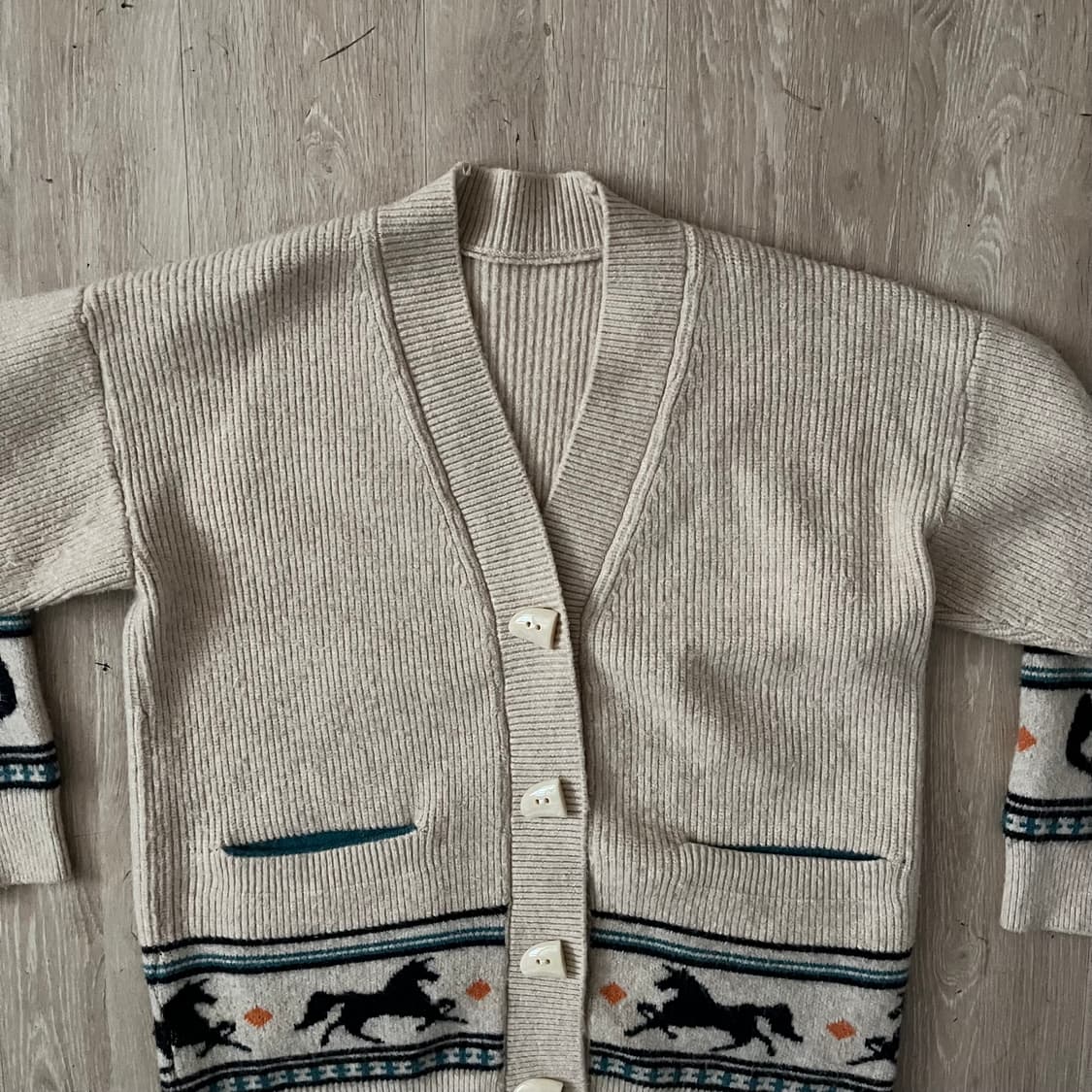vintage cowichan knit button cardigan 상품이미지2