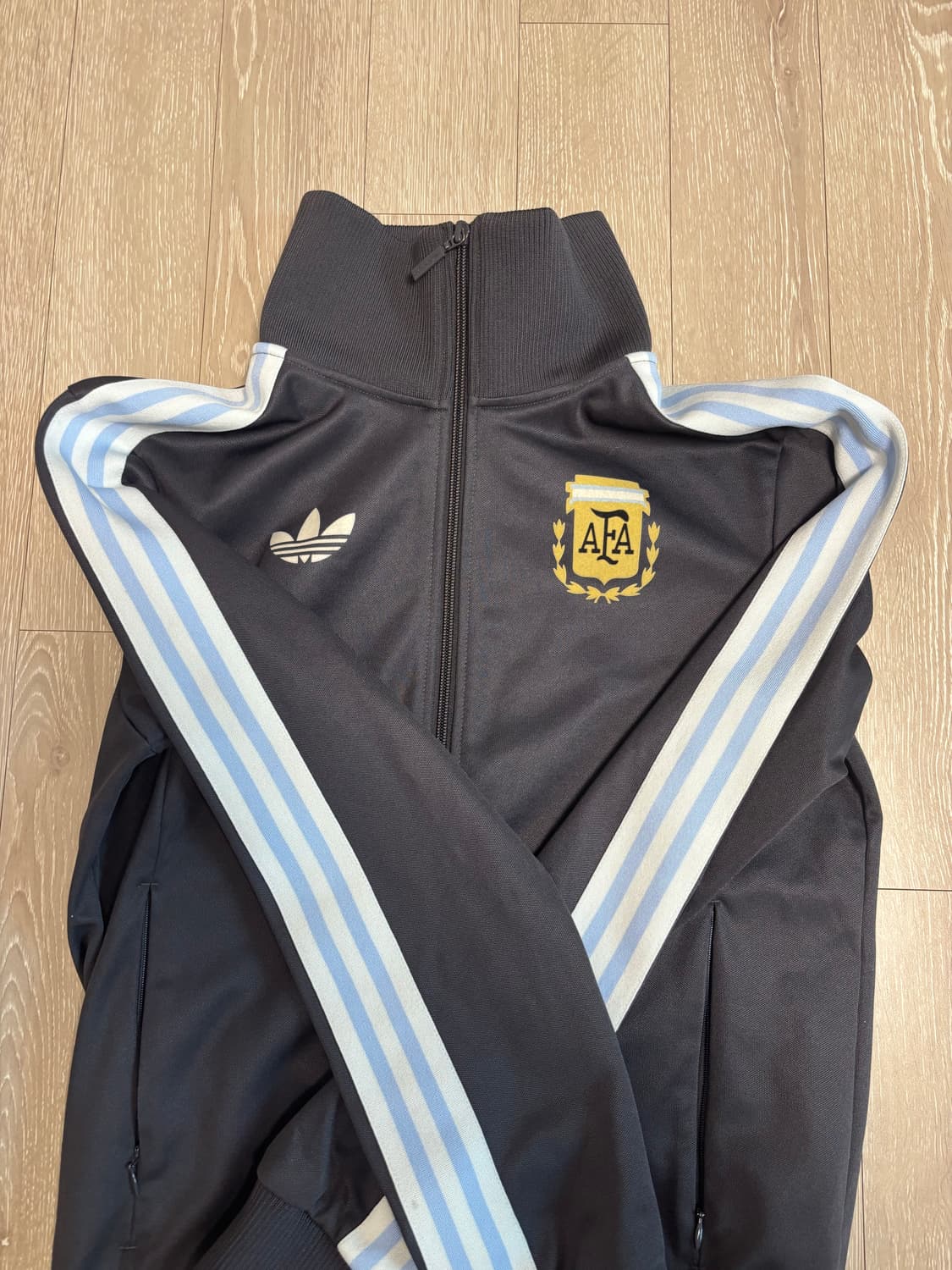 아디다스 아르헨티나 트랙탑s 상품이미지2