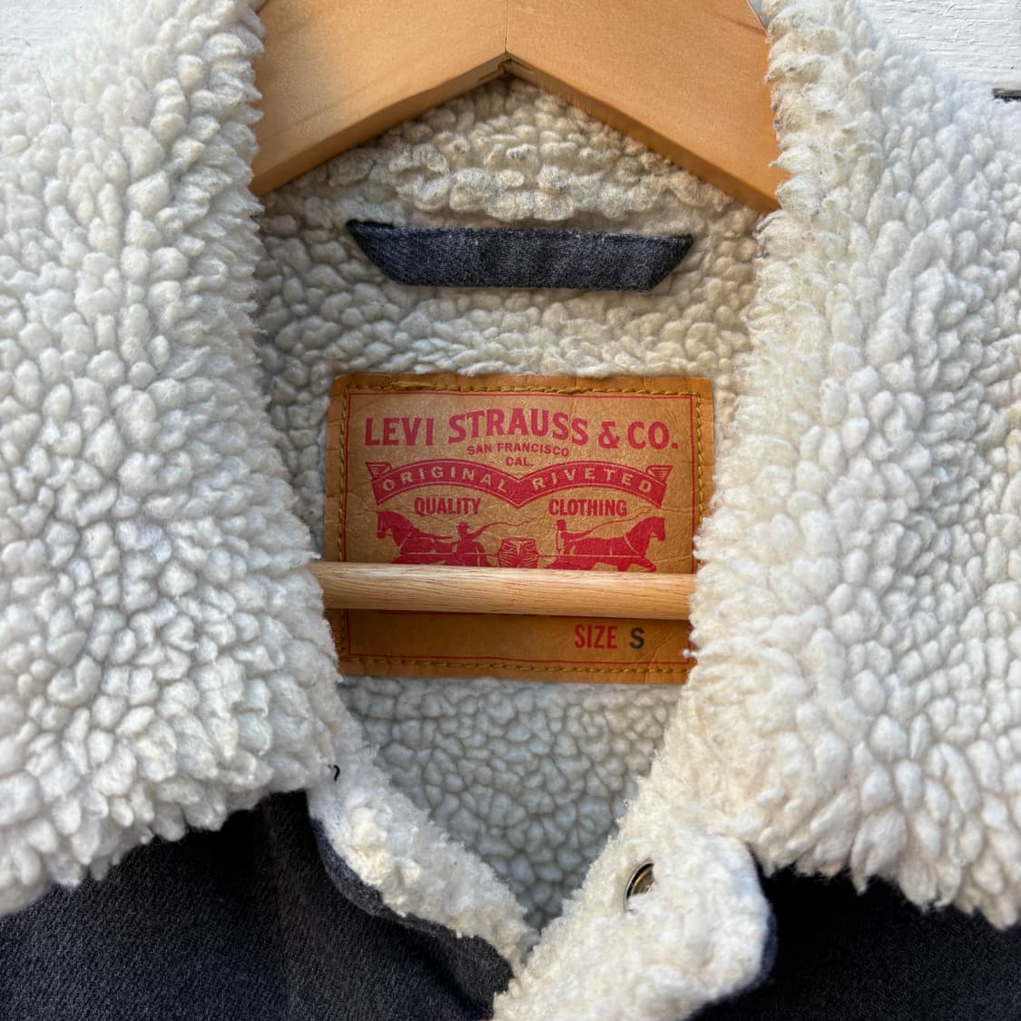 Levi’s 리바이스 코듀로이 쉐르파 자켓 상품이미지4