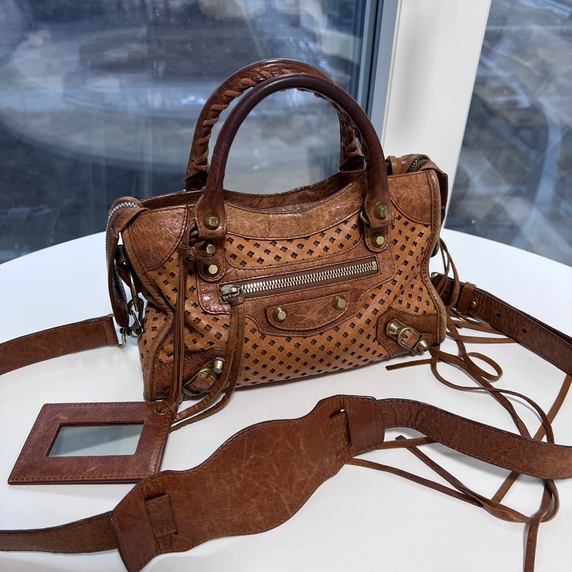 발렌시아가 모터백 상품이미지2