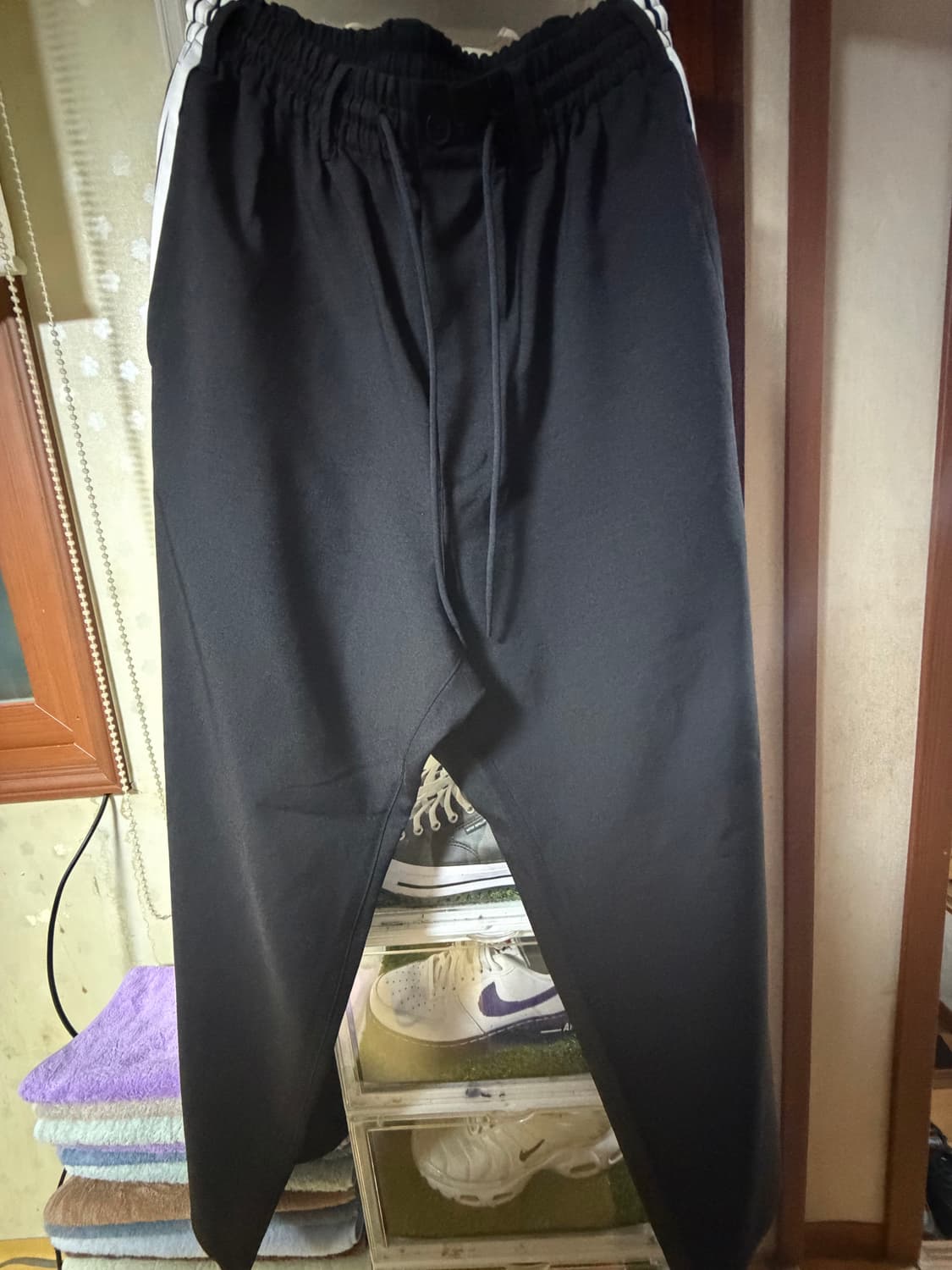 Y-3 스트라이프 트랙팬츠 상품이미지1