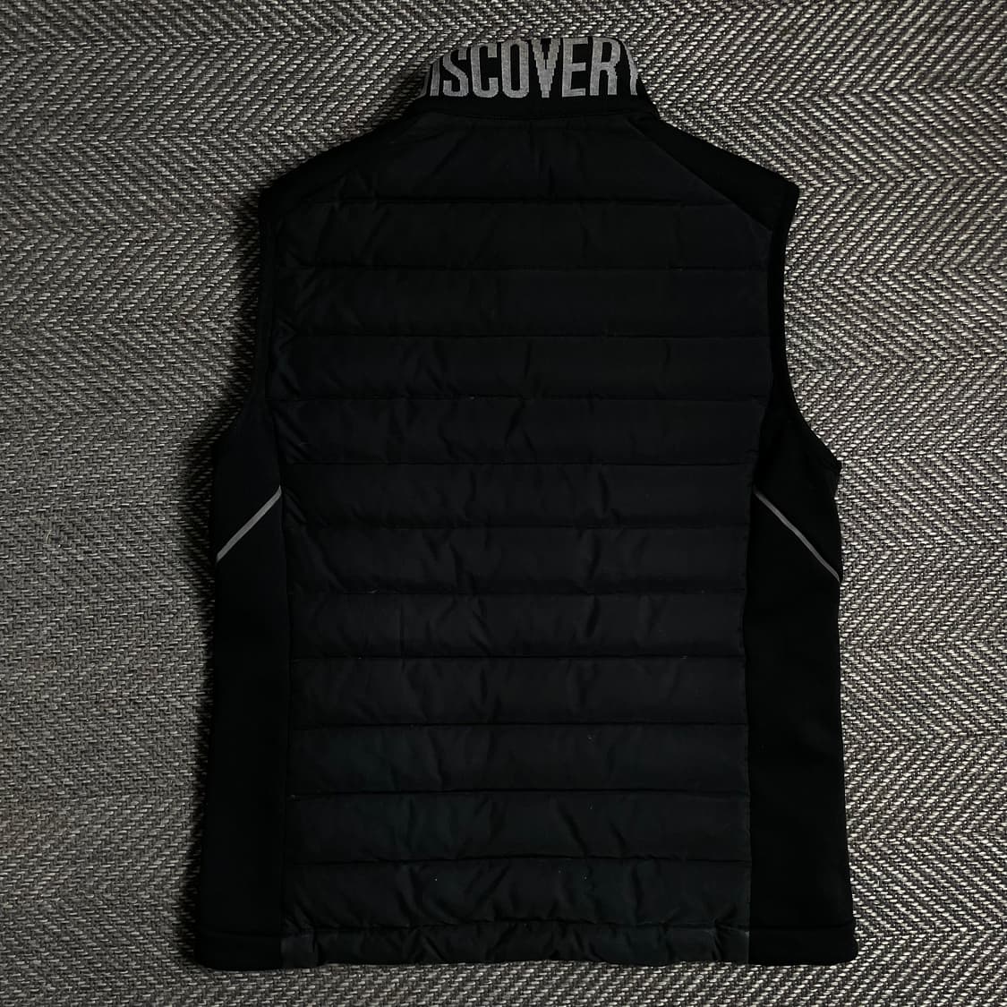 디스커버리 마운틴 구스다운 경량 패딩 베스트o 4861 상품이미지3