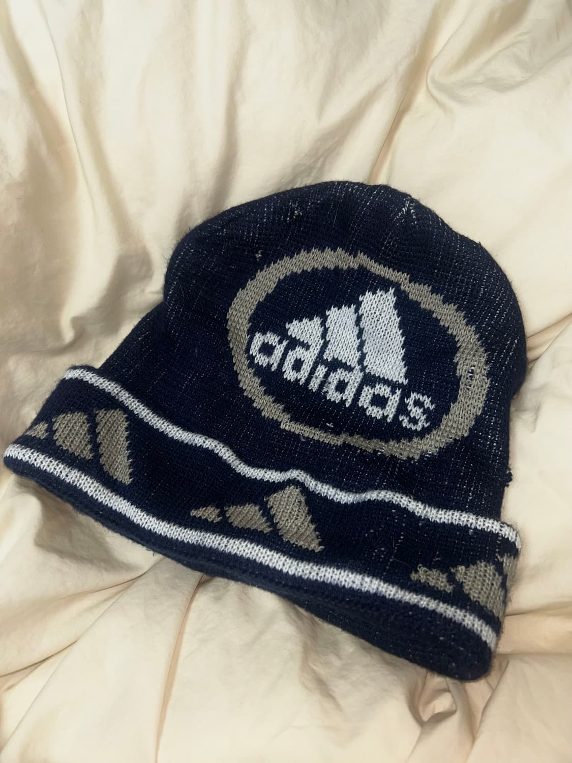 아디다스 로고 니트 햇 / 비니형 버킷햇 상품이미지1