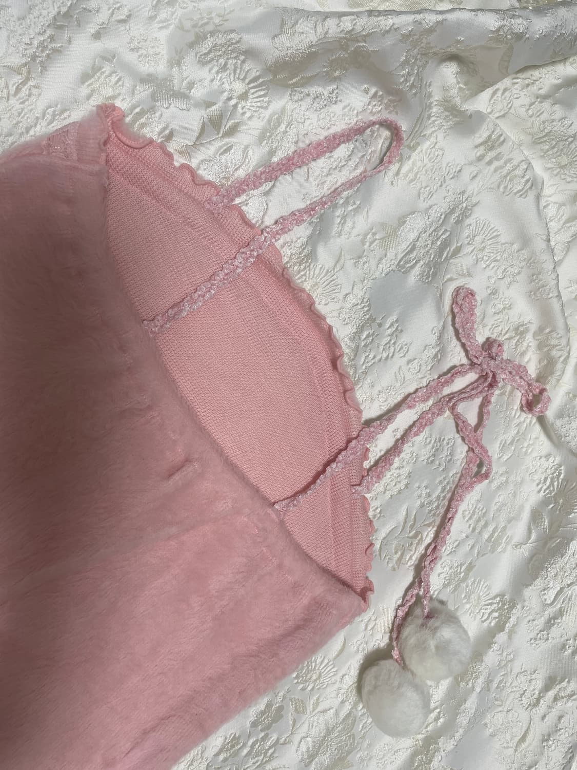 리즈리사 폼폼 캐미솔 핑크 /딸기우유 나시 끈나시 슬립 슬리브리스 상품이미지3