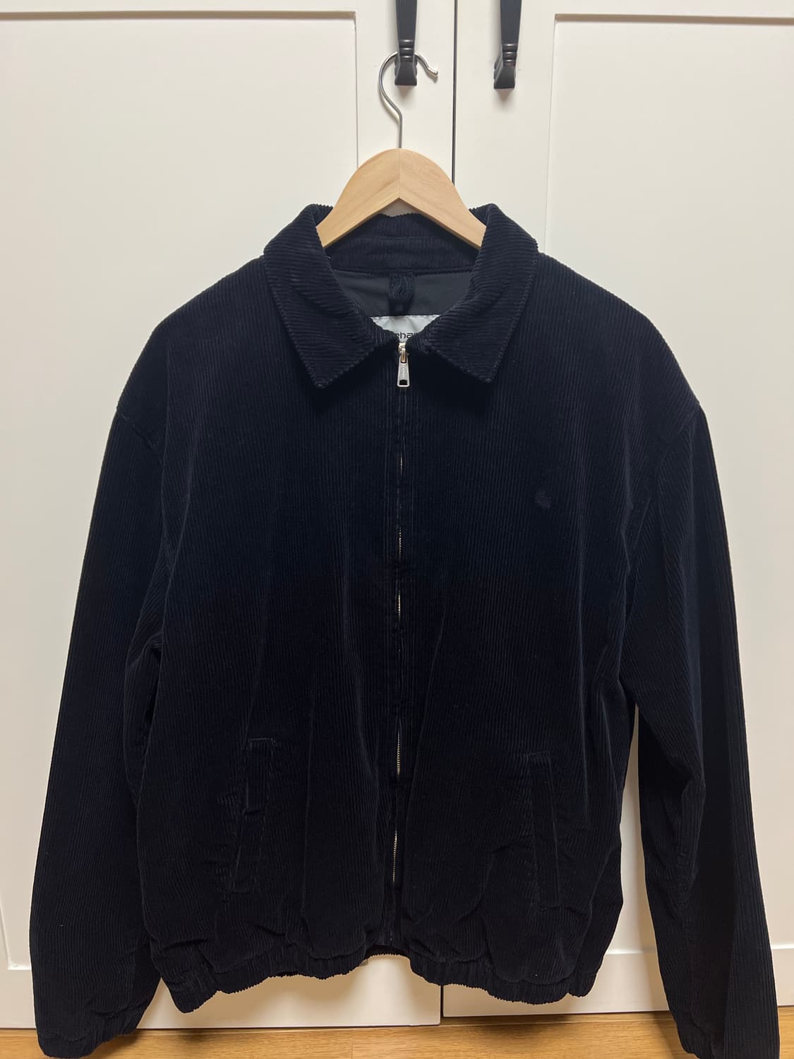 칼하트 WIP 코듀로이 메디슨 자켓 다크네이비 L사이즈 상품이미지3