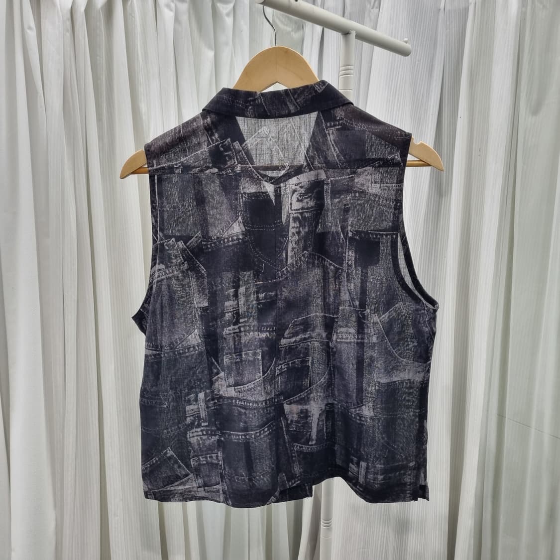 유니크 데님 패치위크 프린트 슬리브리스 베스트 1827 상품이미지3