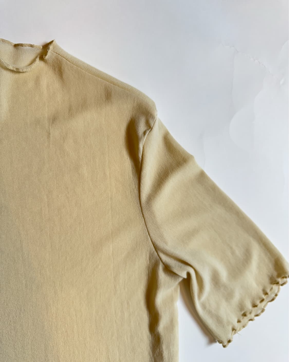 CREAM LETTUCE HEM TEE 상품이미지2