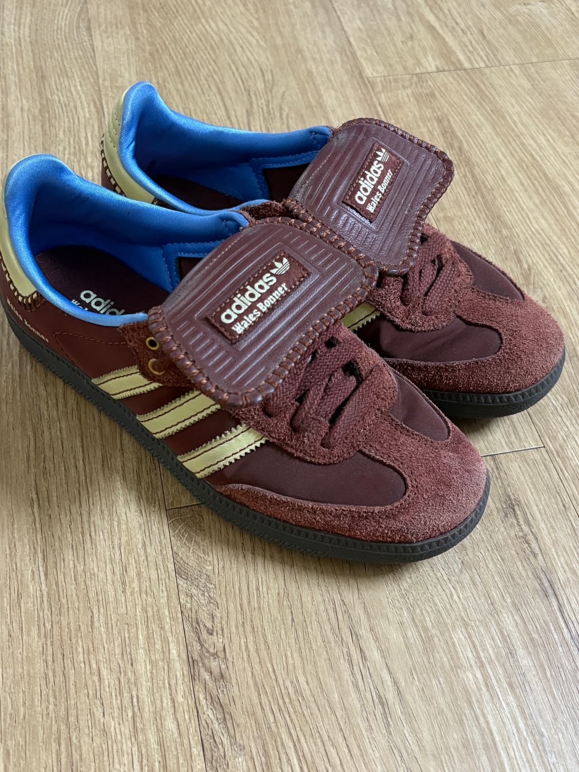 아다다스 웨일즈보너 샌디베이지 235 상품이미지2