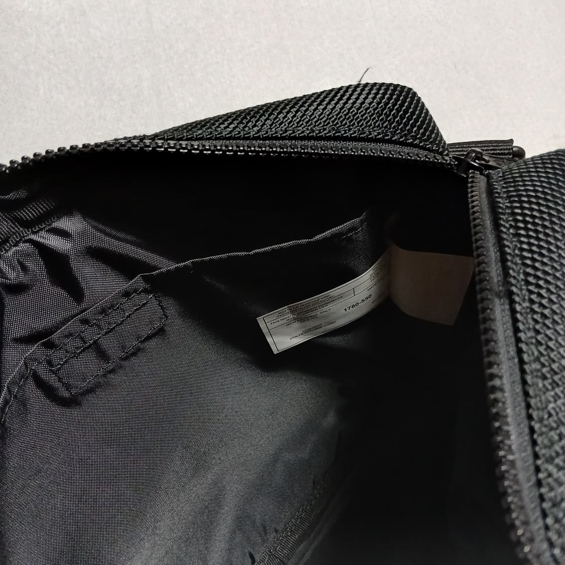 eastpak ader 이스트팩 아더에러 크로스백 상품이미지8