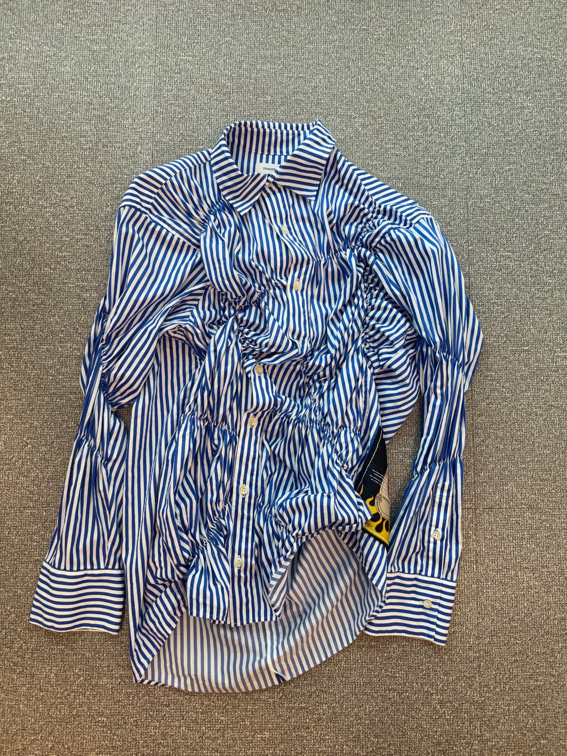 Tender Person Gather Shirts 상품이미지2