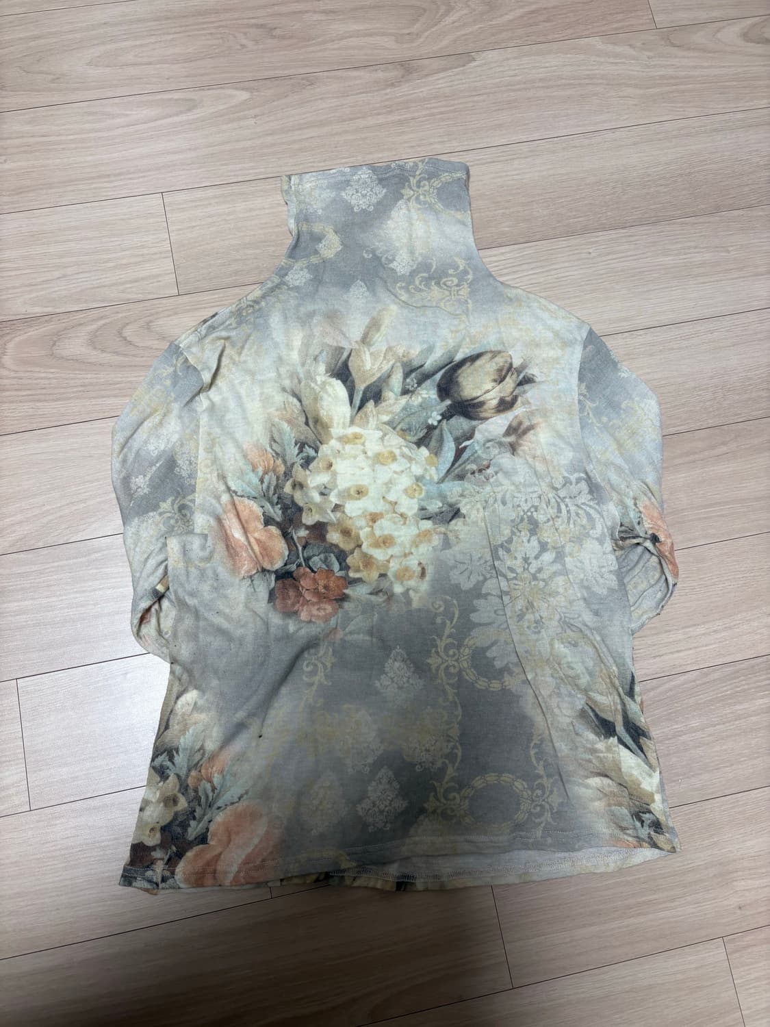 아방가르드 기하학 플라워 패턴 탑 상품이미지4