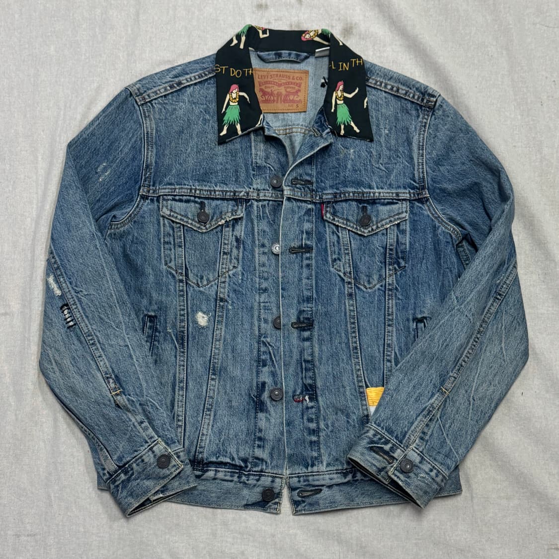 리바이스 하와이 배색카라 데미지 데님자켓 S 상품이미지1