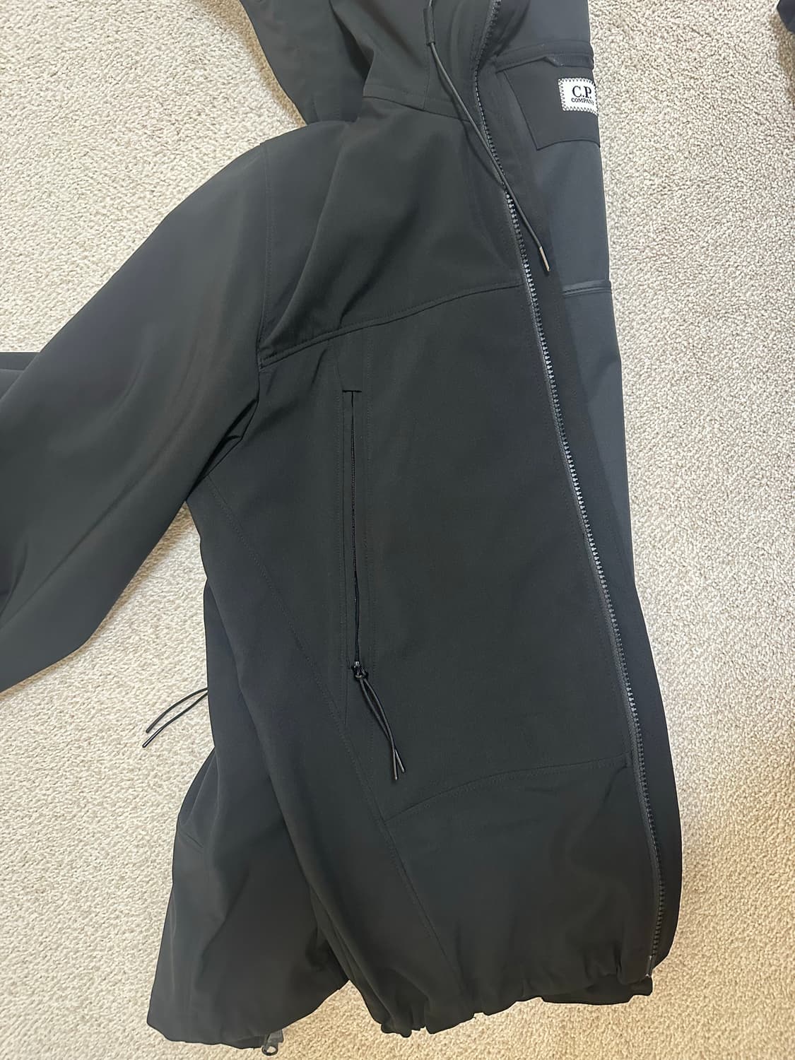 cp컴퍼니 바람막이 상품이미지3