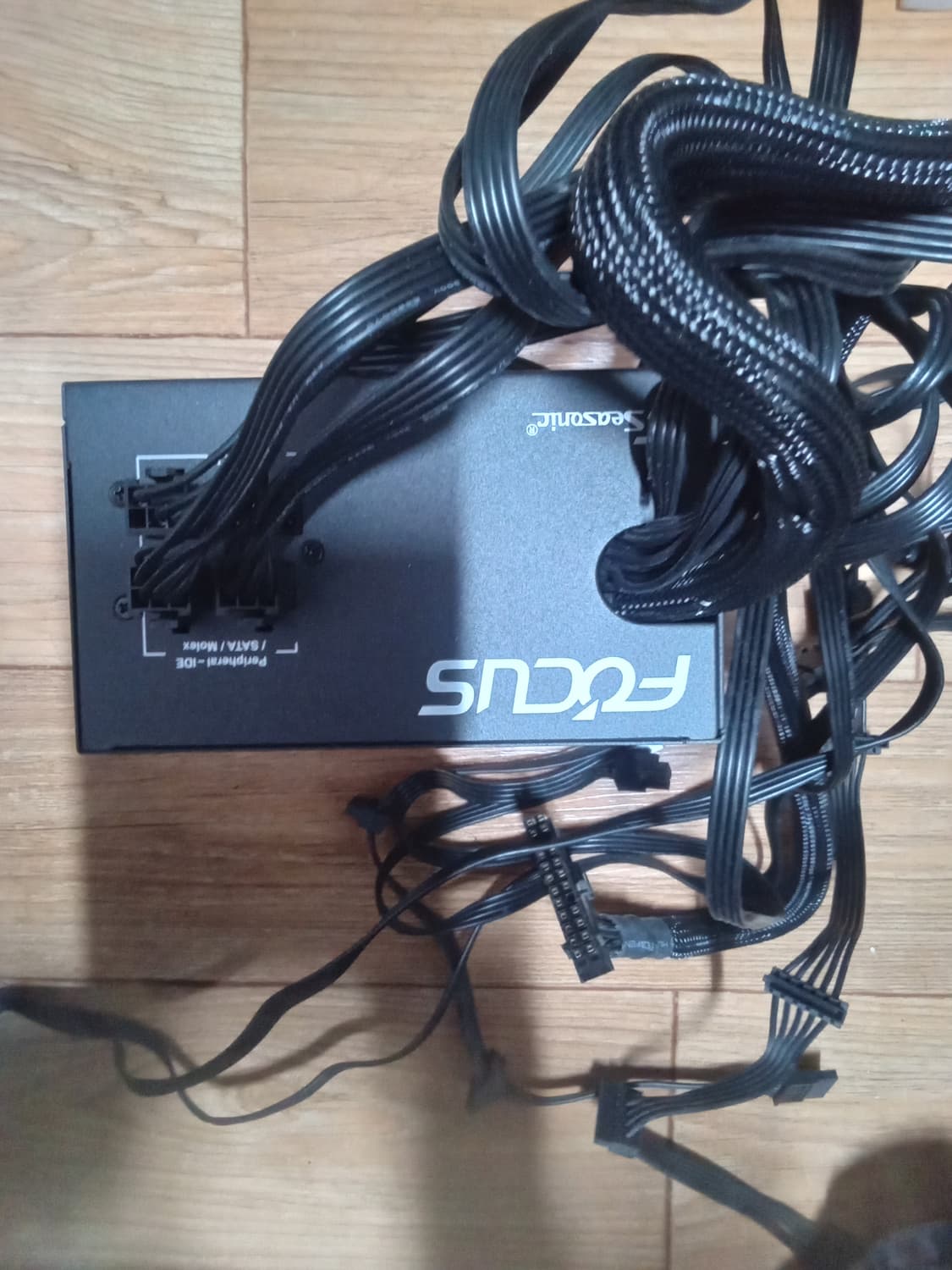 시소닉 FOCUS GOLD GM-850 모듈러 850W 파워서플라이 상품이미지3