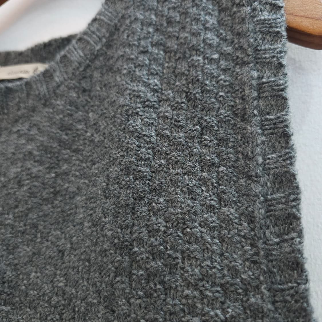 그레이 울 혼방 니트 베스트 상품이미지3