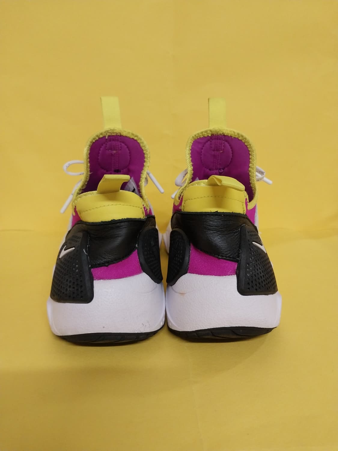 남성 나이키 허라취 엣지 EDGE TXT QS 마젠타 운동화 (270) 상품이미지4