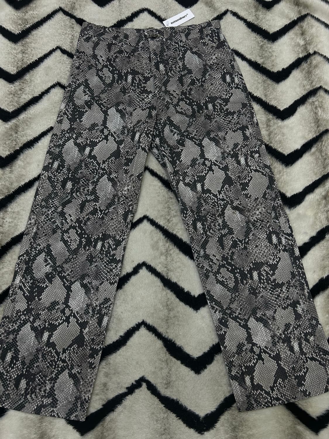 [L]엑스트라 오디너리 파이톤 팬츠 상품이미지3