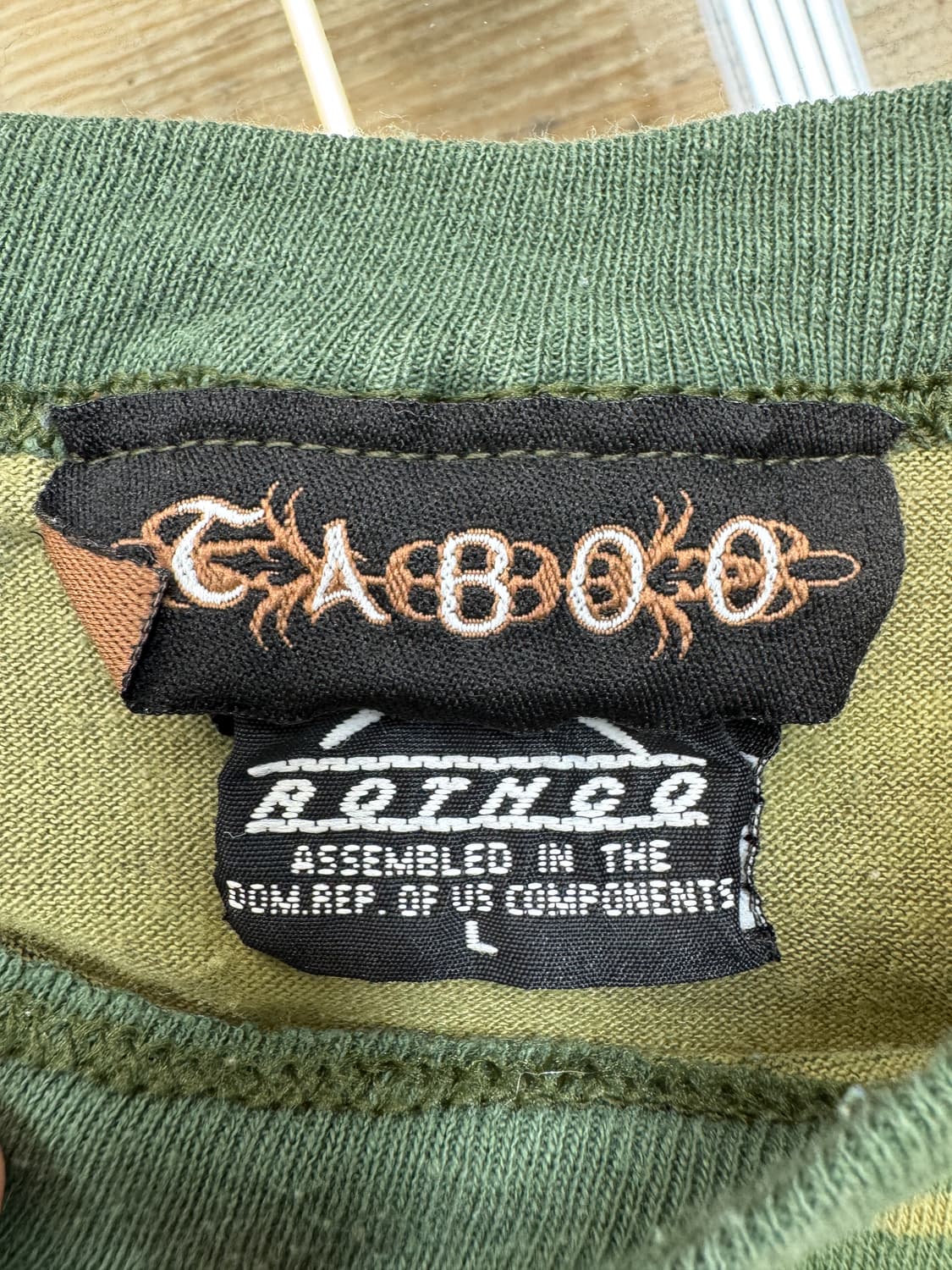 Taboo 아임 하이딩 프롬 마이 걸프렌드 티 상품이미지6