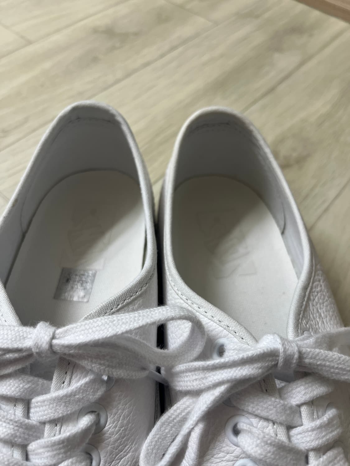 Vans 반스 어센틱 리이슈44 화이트레더 US9.5 275 상품이미지3