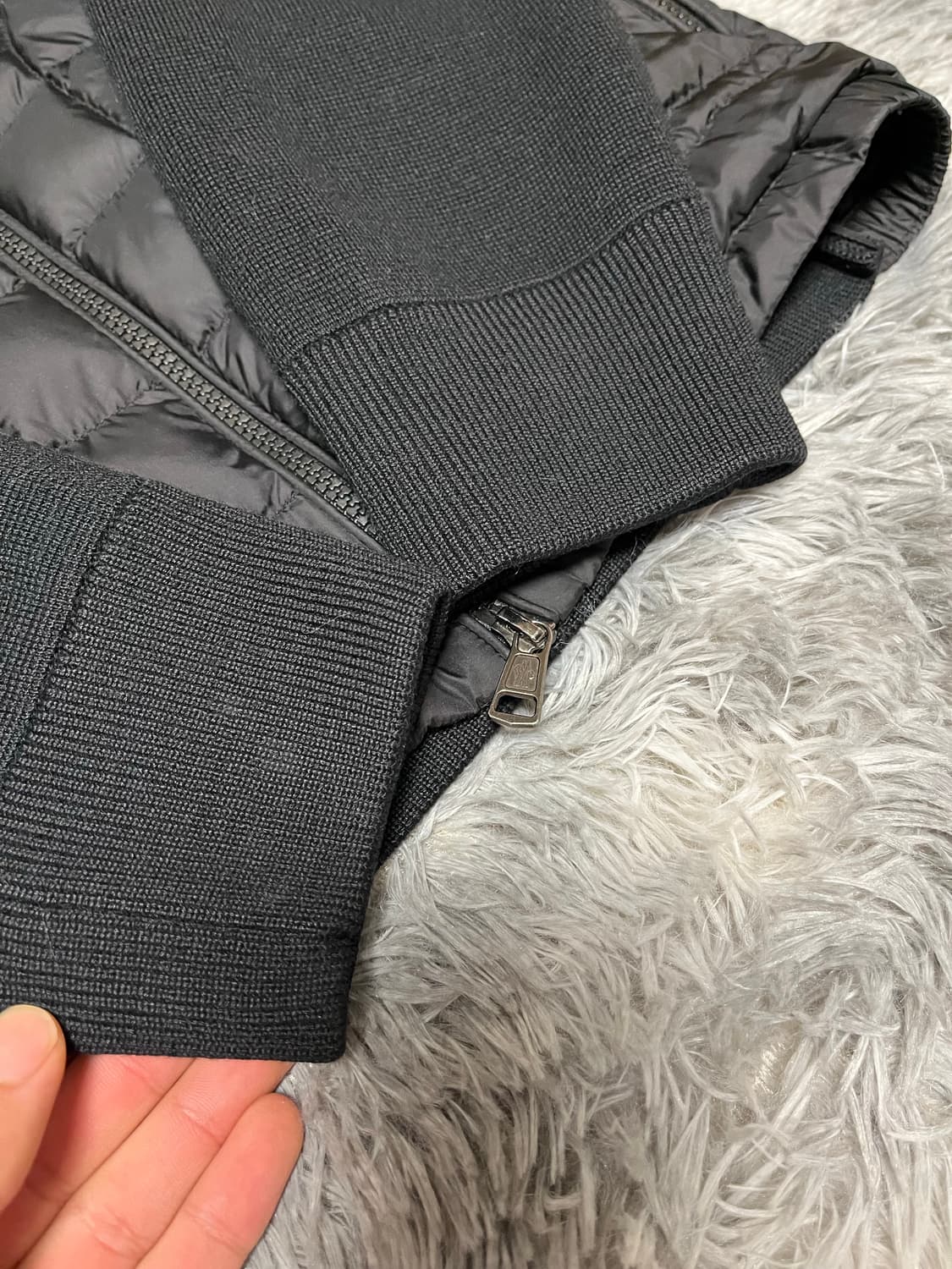 몽클레어 김현우 니트패딩 상품이미지4