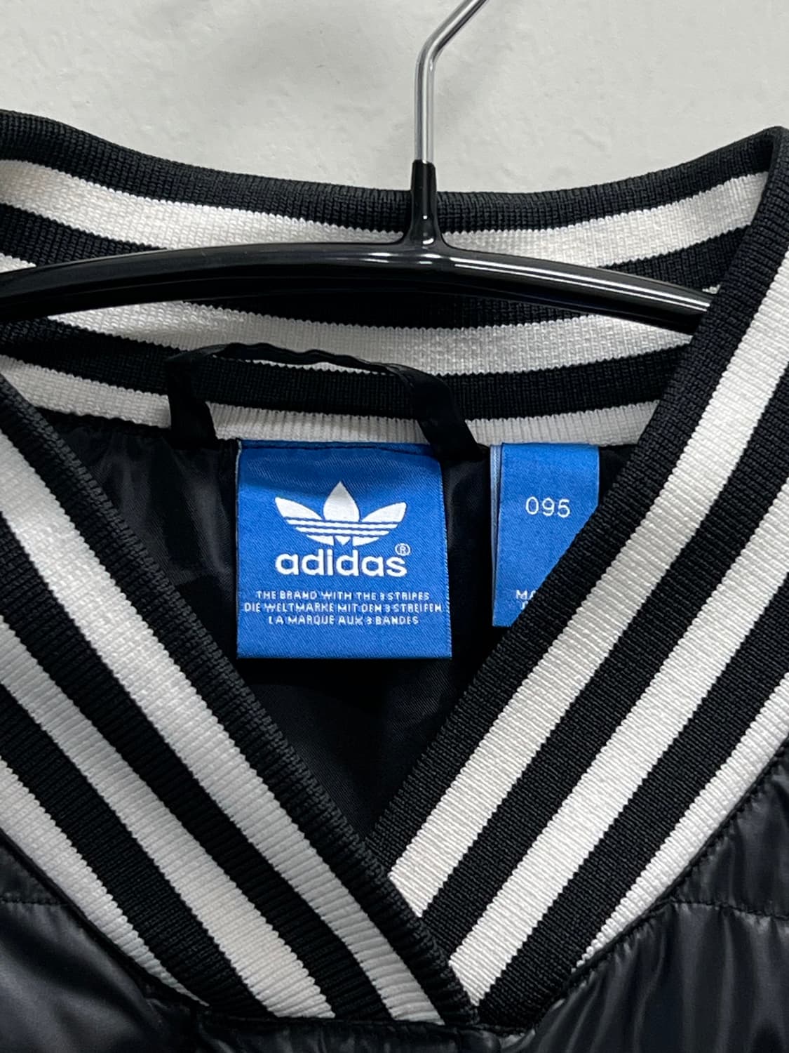 아디다스 빅트레포일 우먼스 바시티 패딩 자켓 상품이미지5