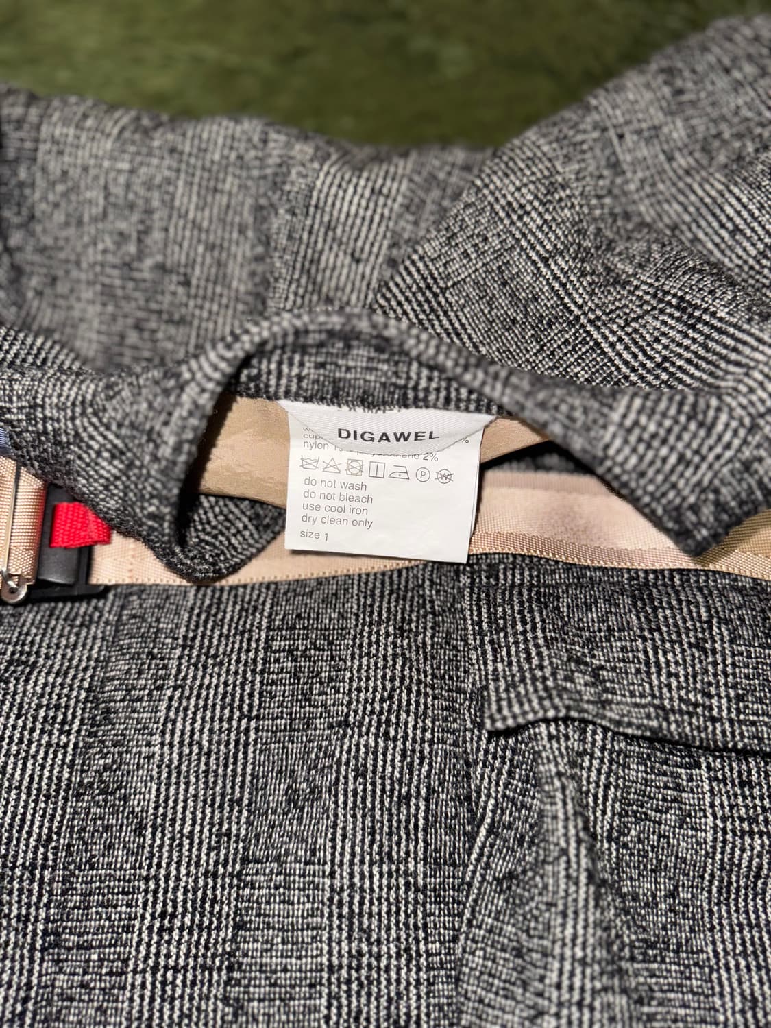 [1] DIGAWEL 디가웰 글렌 체크 울 큐프라 벨티드 하프 코트 상품이미지5