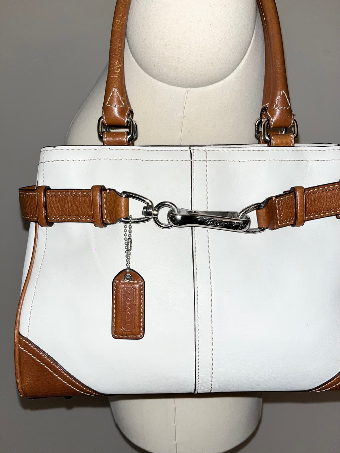 📦 Coach beige white Shoulder Bag 상품이미지6