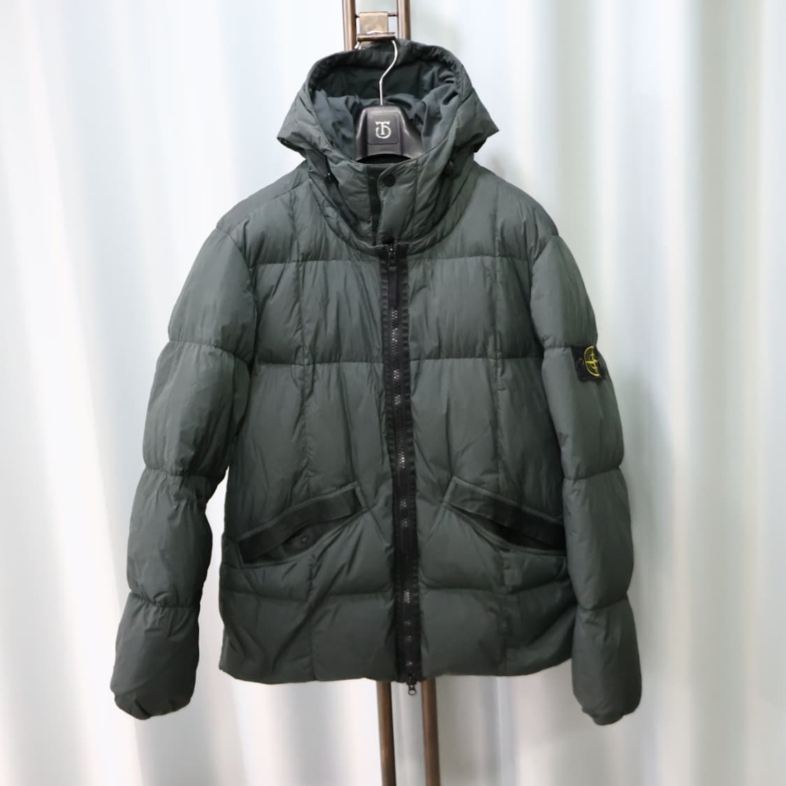 스톤아일랜드 크링클랩스 카키 패딩 점퍼 XL/105 상품이미지2