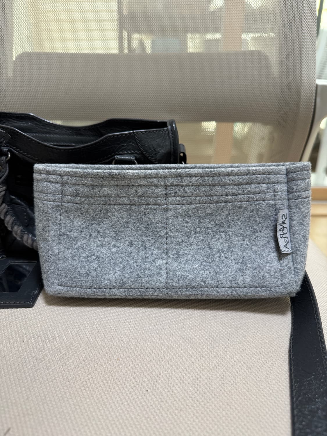 정품) 발렌시아가 자이언트 클래식 모터 미니 상품이미지7