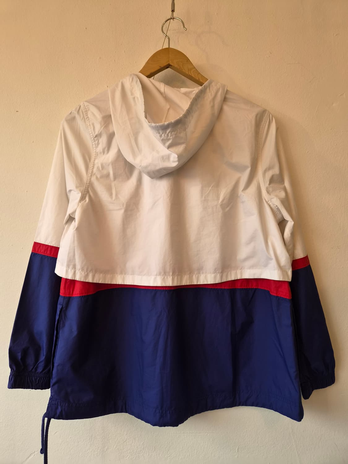 나이키 여성 배색후드바람막이점퍼 M사이즈 상품이미지3