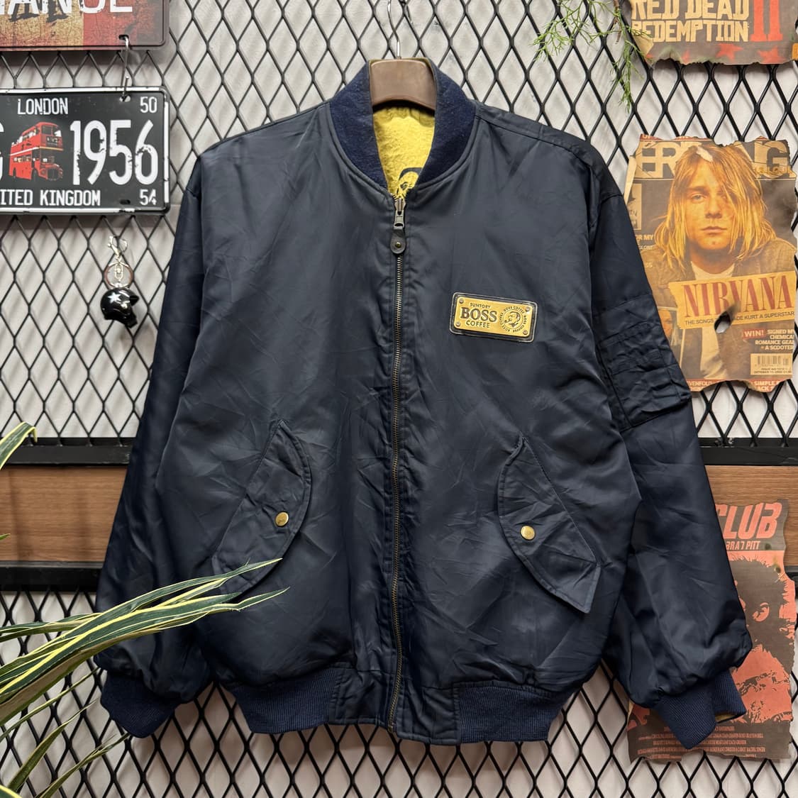 90s 산토리 보스 커피 리버시블 봄버 자켓 후면 빅로고 포인트 상품이미지3