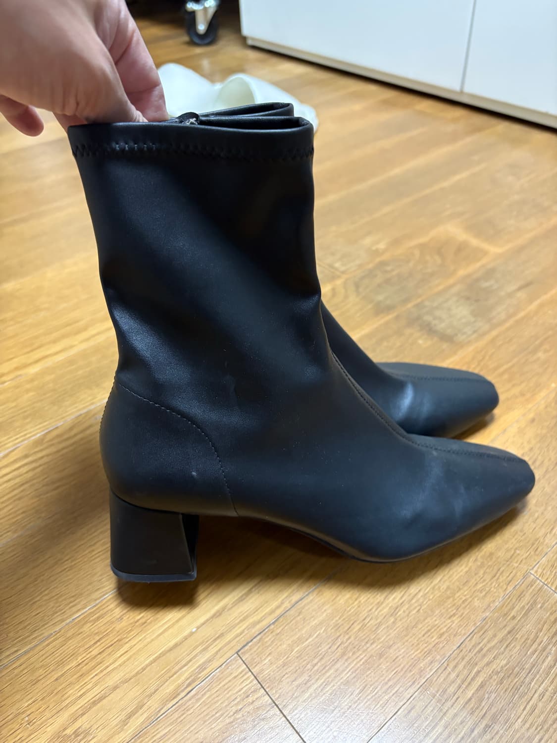 자라 블랙 앵클 부츠 245 사이즈 상품이미지2
