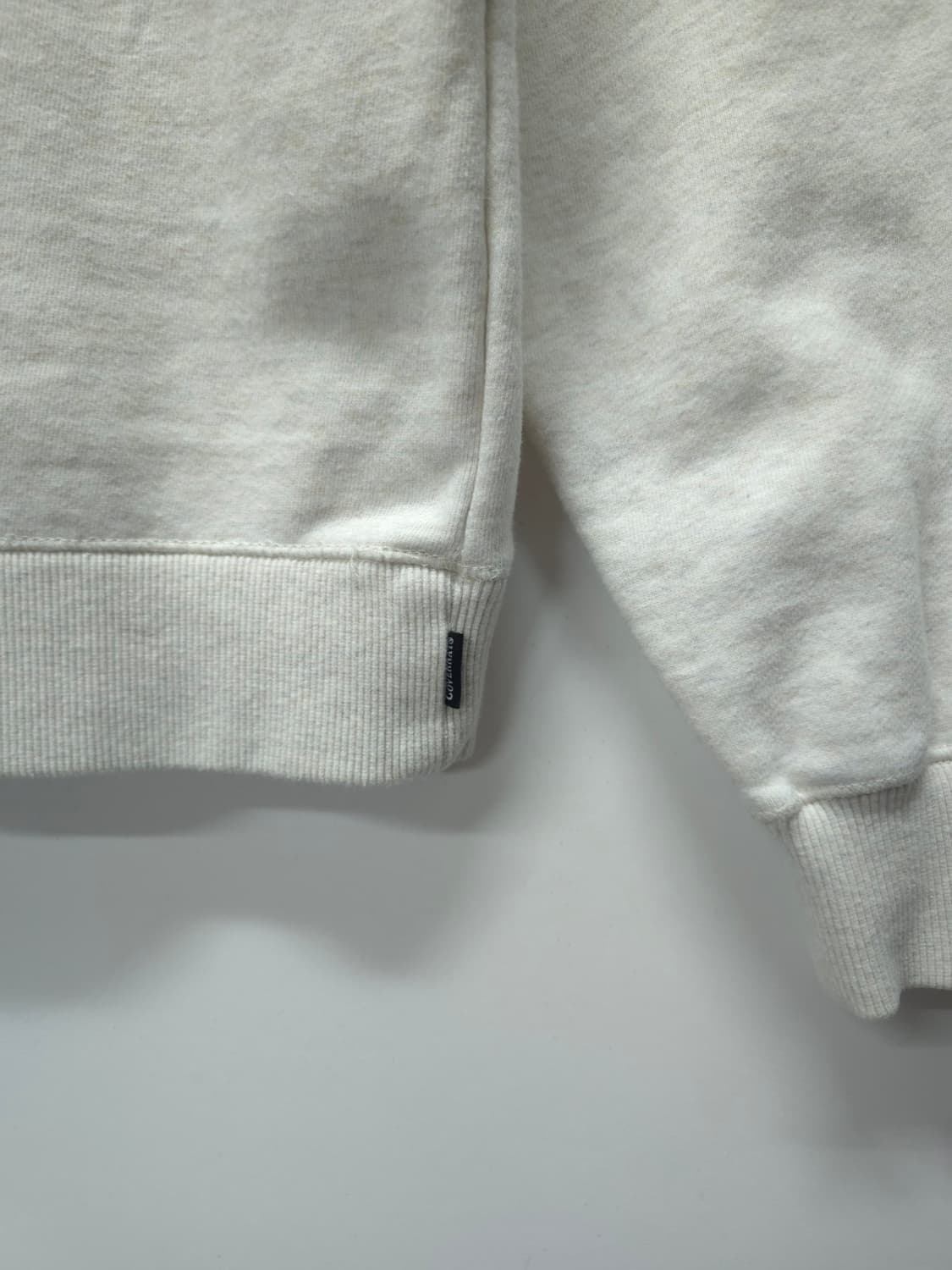 커버낫 여성 C 로고 하프집업 맨투맨 상품이미지9