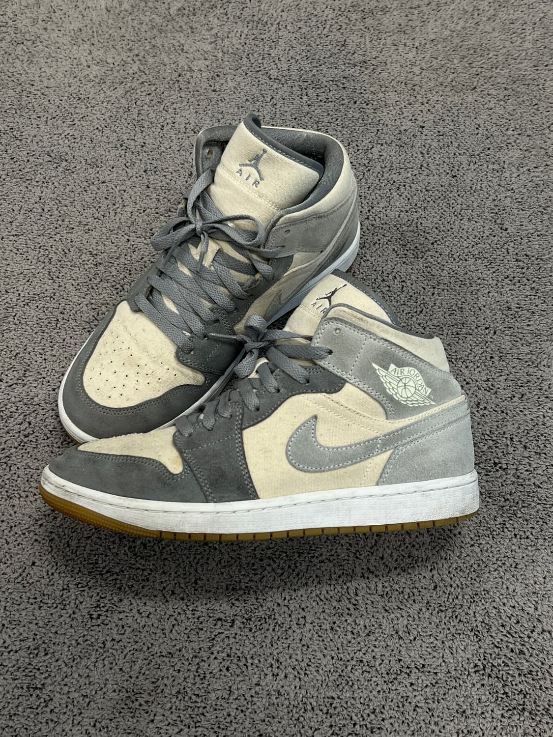 (270) 나이키 에어 조던 1 미드 SE 코코넛 밀크 그레이 상품이미지2