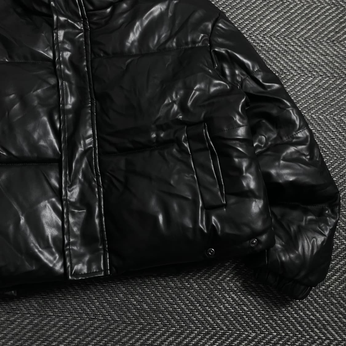 빈티지 우먼스 블랙 비건 레더 패딩 점퍼o 4015 상품이미지2
