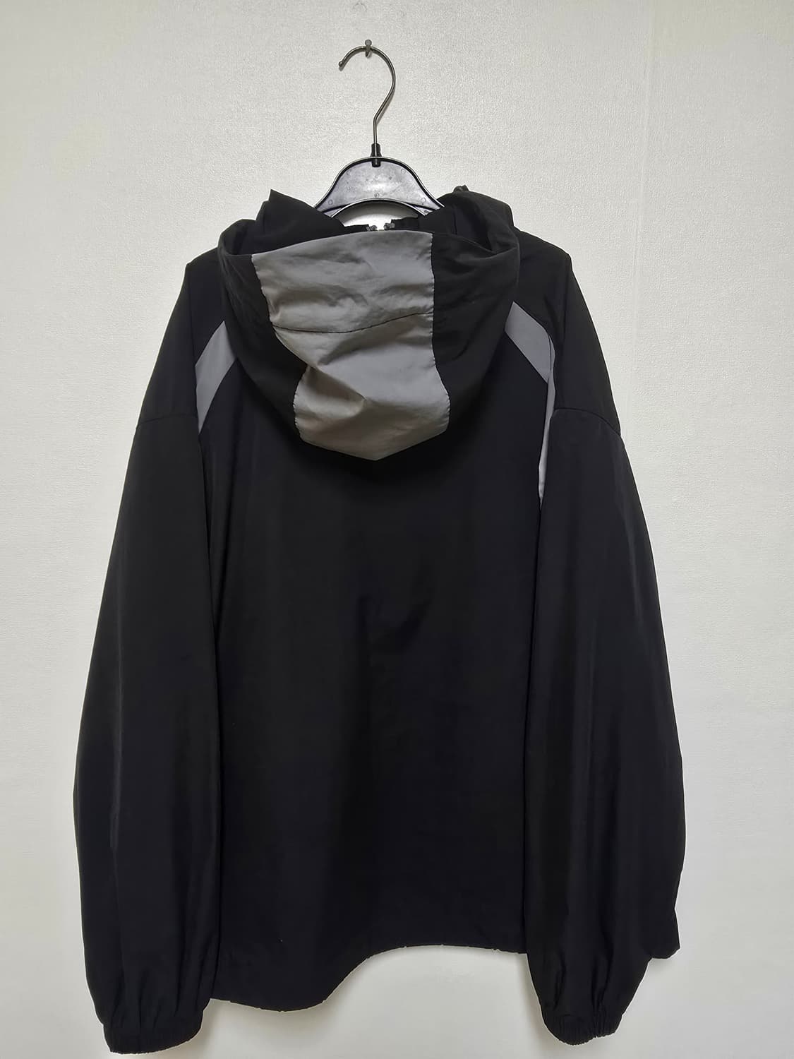 필루미네이트 바람막이 급처 상품이미지2