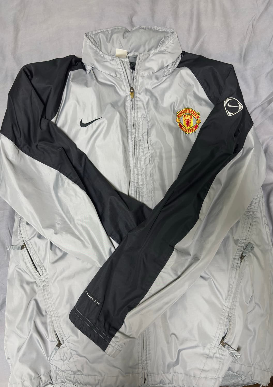 맨유 빈티지 바람막이 상품이미지1